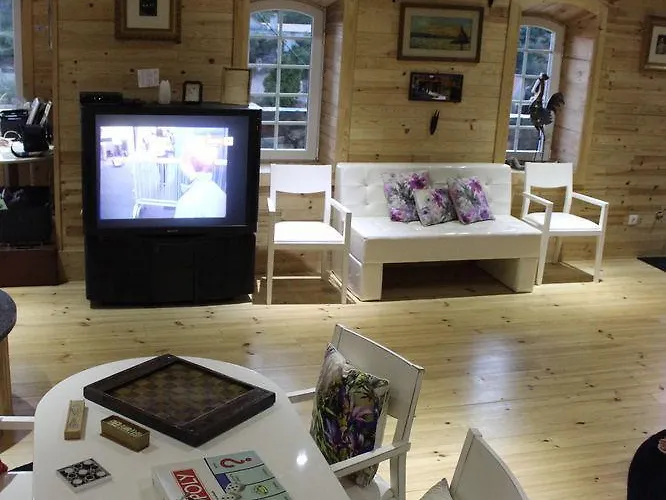 A Casa Do Tio Tenente - Casa Toda בית כפרי