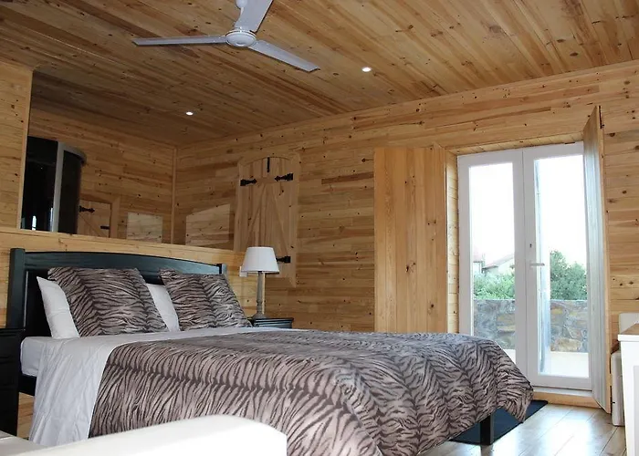 A Casa Do Tio Tenente - Casa Toda בית כפרי